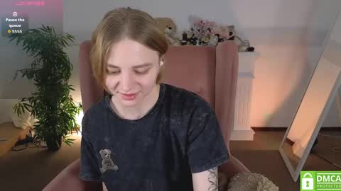 Snapshot of sookonstellita chatting on 05-27-26, 01:02 Litta online show from 05-27-26, 01:02
