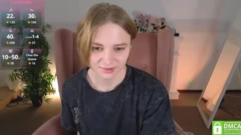 Snapshot of sookonstellita chatting on 05-27-26, 01:57 Litta online show from 05-27-26, 01:57