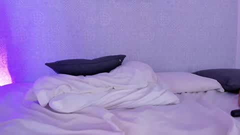 Sophia online show from 02-15-25, 10:52