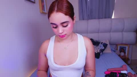 Sophia Roy online show from 05-14-26, 01:29