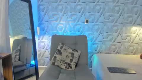 sophie online show from 07-01-26, 12:18