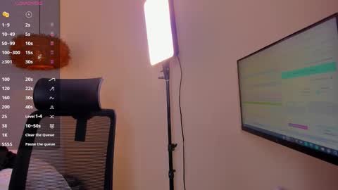 Snapshot of sophi_cooper29 chatting on 03-12-26, 09:21 sophi_cooper29 online show from 03-12-26, 09:21