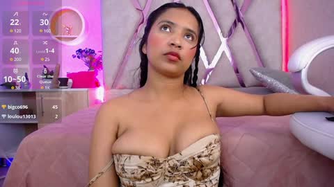 Snapshot of sophi_gray chatting on 01-31-25, 01:56 Shophi online show from 01-31-25, 01:56