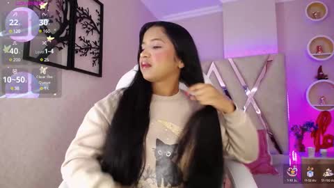 Snapshot of sophi_gray chatting on 03-11-25, 11:33 Shophi online show from 03-11-25, 11:33