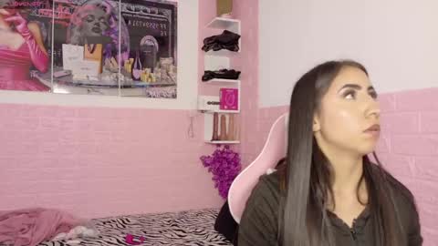 SOPHI online show from 06-01-26, 02:41