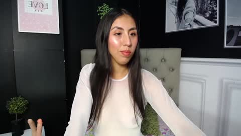 Sophia online show from 01-04-25, 06:40