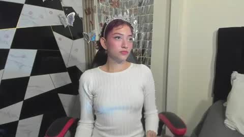 Sophia online show from 05-11-26, 02:17