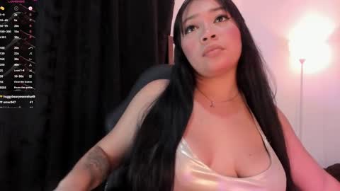 Snapshot of sophia_brunett chatting on 02-09-25, 03:32 Sophia online show from 02-09-25, 03:32