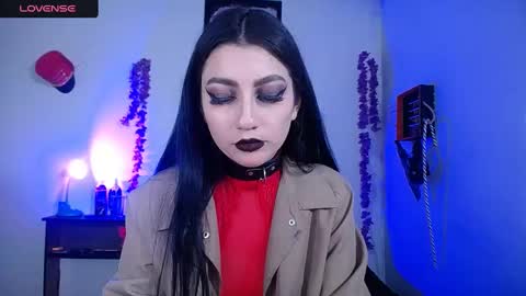 sophia hottie online show from 12-18-24, 12:43