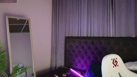 Sophia online show from 12-09-24, 01:29
