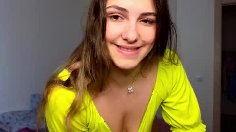 Snapshot of sophia_euphoria chatting on 02-28-25, 09:15 Sophia online show from 02-28-25, 09:15