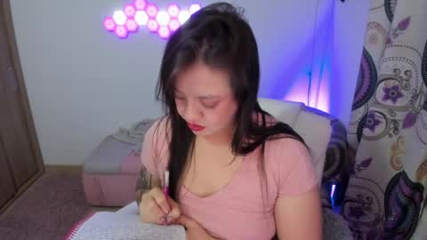 sophia_grants online show from 05-05-26, 04:53