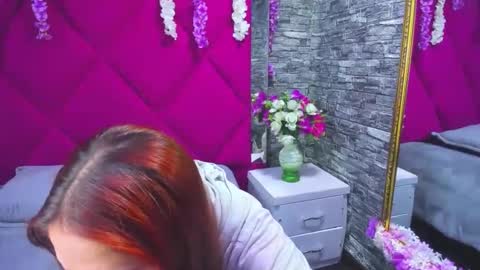 Snapshot of sophia_greey chatting on 10-17-25, 03:47 sophia_greey online show from 10-17-25, 03:47