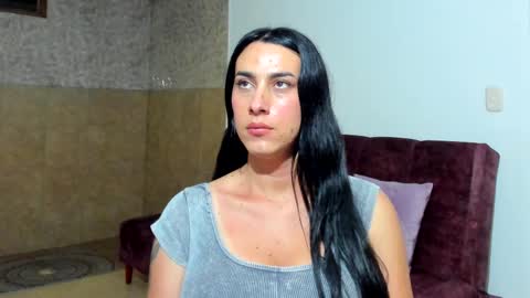 sophia CM online show from 02-25-25, 02:14