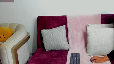 sophia CM online show from 05-15-26, 11:12