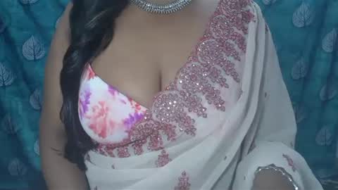 Sophia Tamil online show from 01-23-25, 05:35