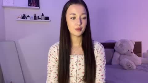 Sophia online show from 06-21-26, 04:31