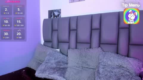 Sofia  online show from 02-08-25, 02:05