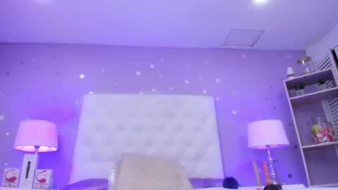 Sophia  online show from 02-12-25, 11:20