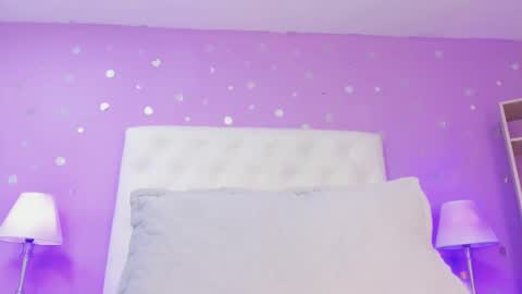 Sophia  online show from 01-12-26, 07:30