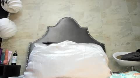 Sophia  online show from 02-17-26, 06:58