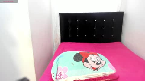 sophia_moons_ online show from 03-30-26, 07:04