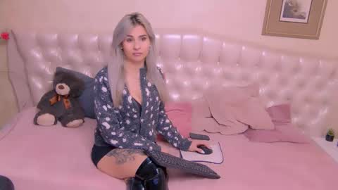 sophia smith4146 online show from 01-13-26, 08:41