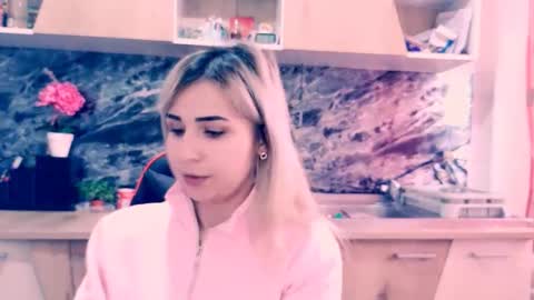 sophia smith4146 online show from 04-05-26, 04:20