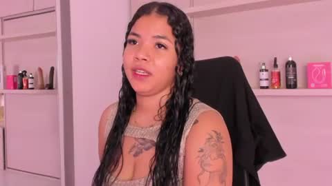  S O P H I A  online show from 06-19-26, 12:09