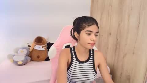 Snapshot of sophia_storn chatting on 02-13-26, 08:38 Sophia Storm online show from 02-13-26, 08:38