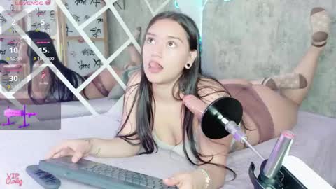 Snapshot of sophia_xoxo1 chatting on 05-07-26, 02:22 Sophie online show from 05-07-26, 02:22