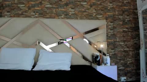 Sophia Paris online show from 10-06-25, 01:36