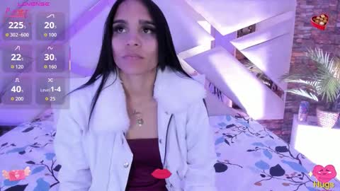 Snapshot of sophiaa_paris chatting on 02-15-26, 03:25 Sophia Paris online show from 02-15-26, 03:25
