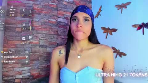 Snapshot of sophiaa_paris chatting on 03-08-26, 02:04 Sophia Paris online show from 03-08-26, 02:04