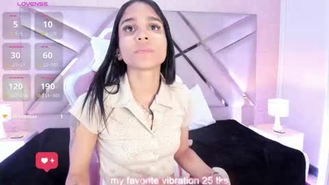 Snapshot of sophiaa_paris chatting on 03-28-26, 03:28 Sophia Paris online show from 03-28-26, 03:28
