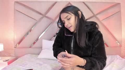 Snapshot of sophiaa_paris chatting on 04-04-26, 02:54 Sophia Paris online show from 04-04-26, 02:54
