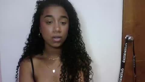 Snapshot of sophiacastro19 chatting on 03-09-26, 08:35 Sophia online show from 03-09-26, 08:35