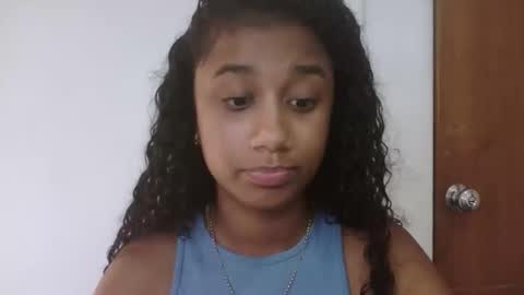 Snapshot of sophiacastro19 chatting on 05-25-26, 01:50 Sophia online show from 05-25-26, 01:50