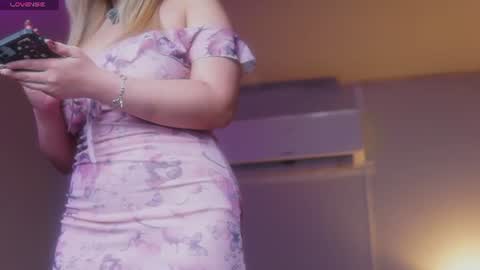 Sophia online show from 06-20-26, 10:45