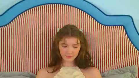 SophiaProve online show from 08-09-26, 04:34