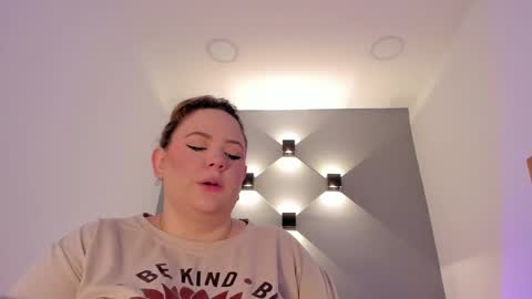 Sofi online show from 02-25-25, 12:24