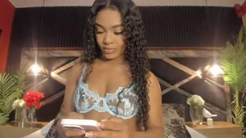 SophiaSmiths online show from 06-23-26, 03:43