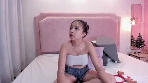 SOPHIA online show from 12-19-24, 01:29