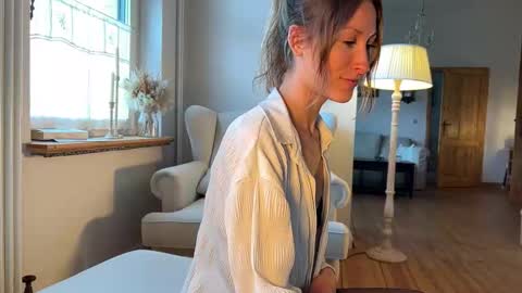 sophie_amalia online show from 10-08-25, 11:08