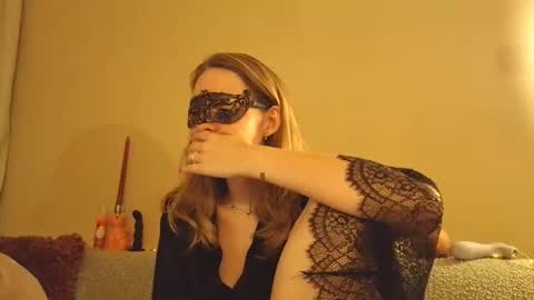 Sophie And Joost Luckydips Cam online show from 03-03-26, 06:36