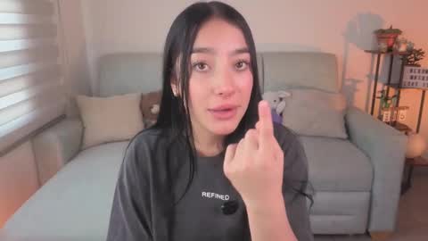 Sophie  online show from 03-05-26, 02:46