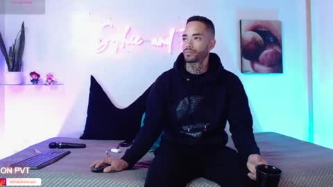 SOPHIE - FOXX online show from 05-07-26, 11:59