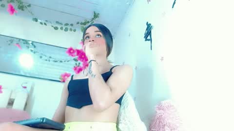 sophie_miaa online show from 12-15-24, 02:08