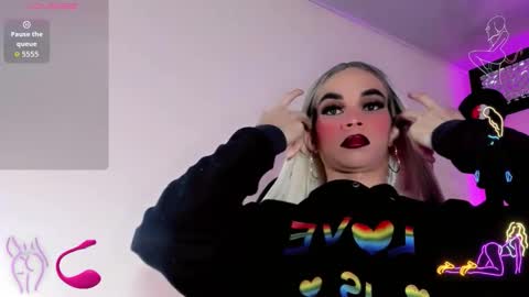 sophie_miaa online show from 10-15-25, 11:21