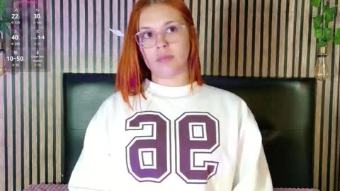 sophie_new25 online show from 01-09-26, 12:41